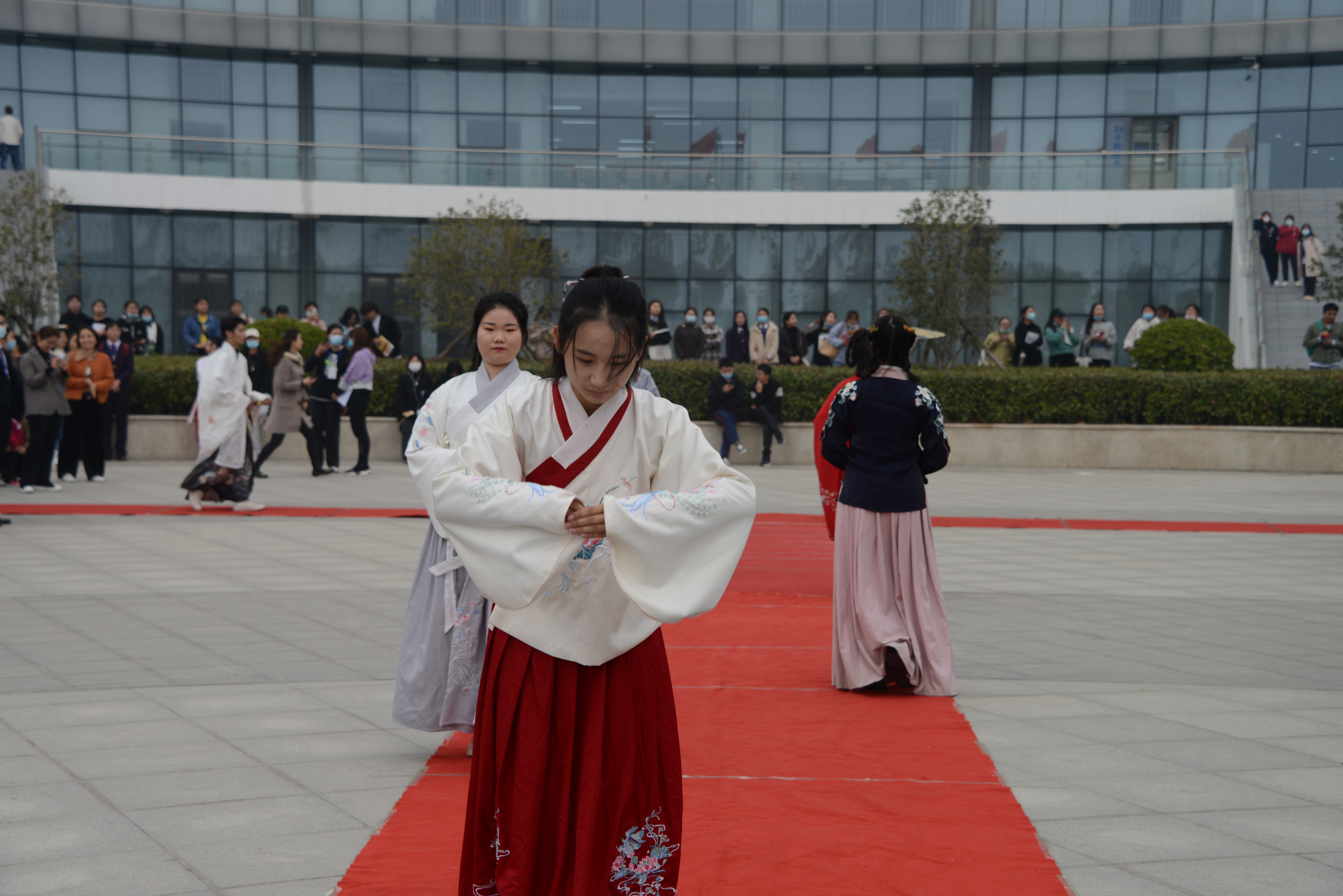 现代服务学院传统文化节